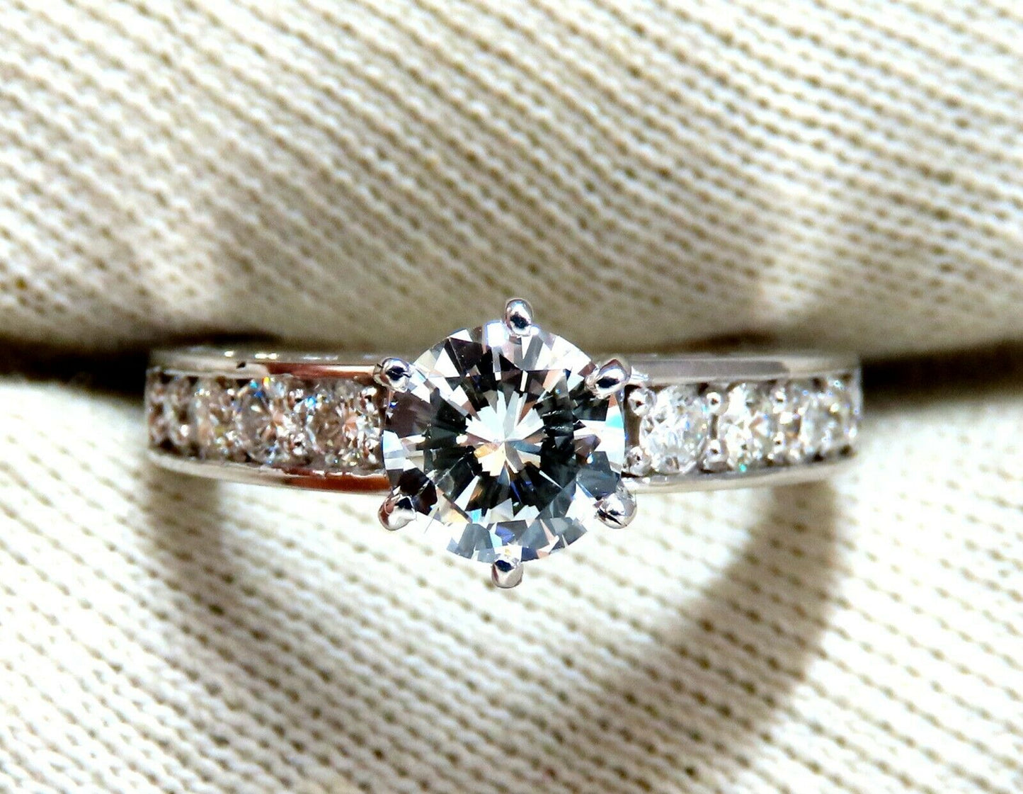 GIA certified 1.01ct Round Diamond Ring & Band 14kt
