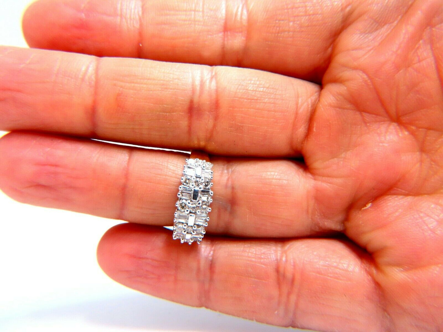 1.35ct Natural Baguette & Rounds Diamonds Band 14kt.