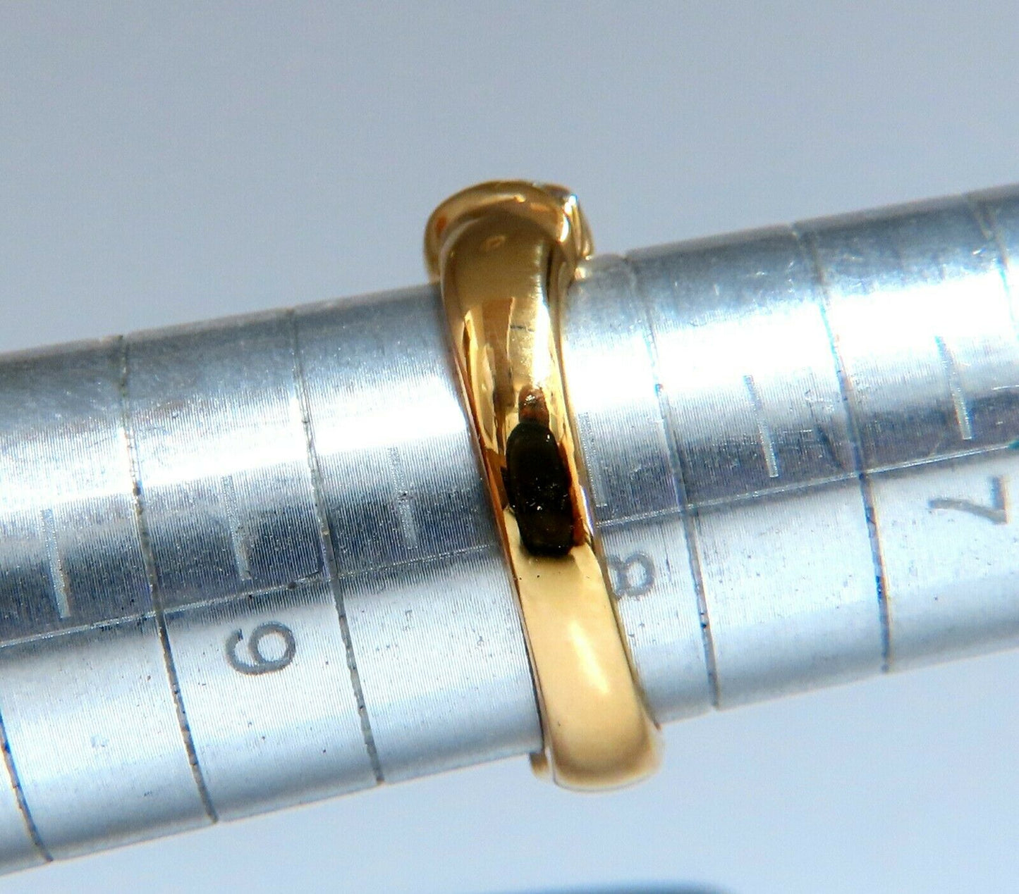 .90ct Natural Round diamonds domed band 14kt