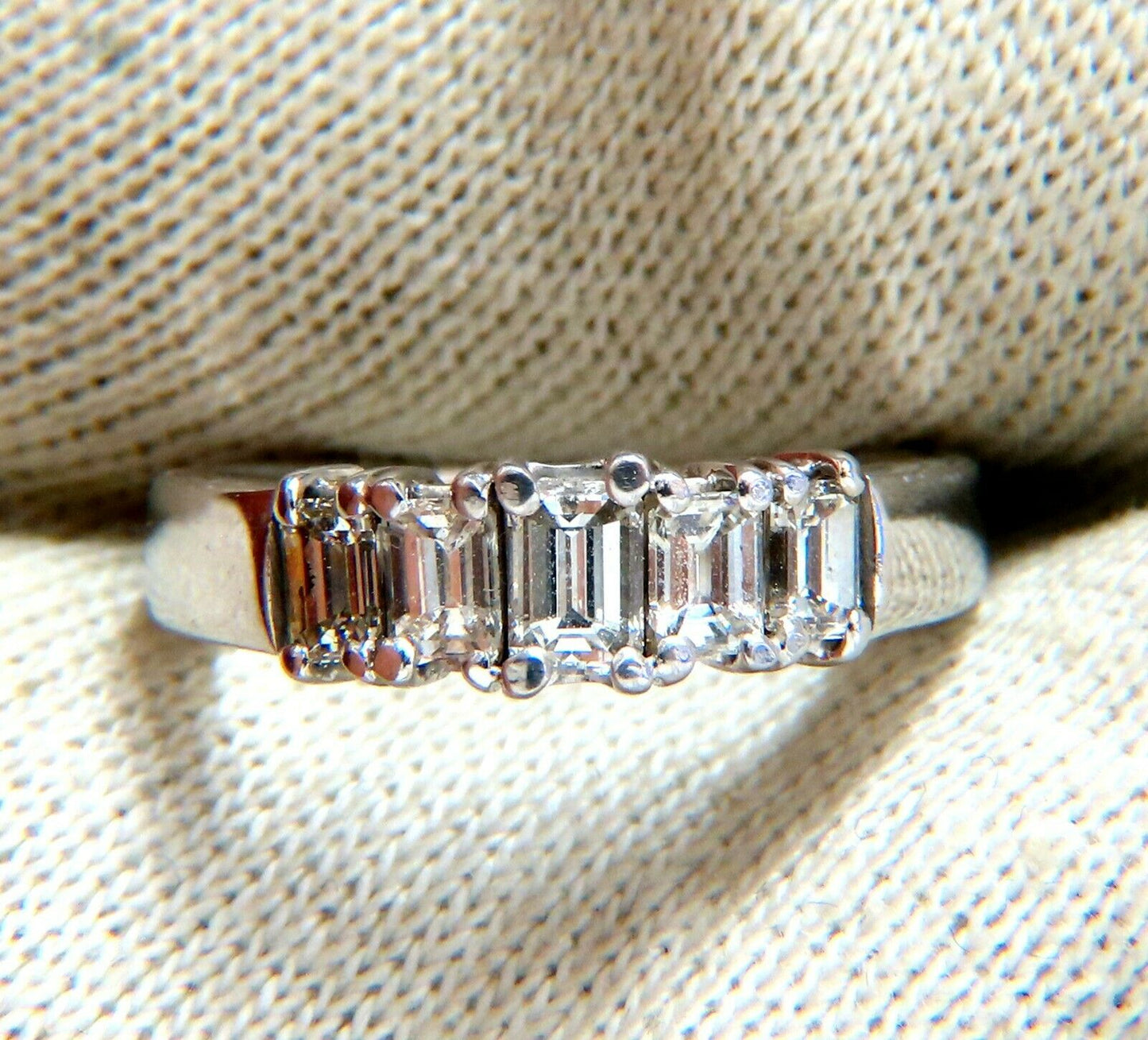 1ct Natural Diamond Baguette Ring 14kt H/Vs