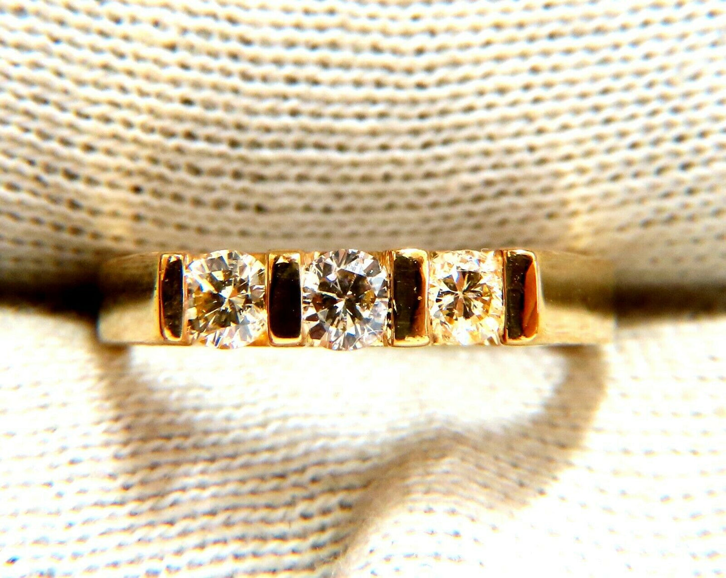 .50ct Natural Fancy Light Yellow Diamonds Ring Channel Bar 14kt