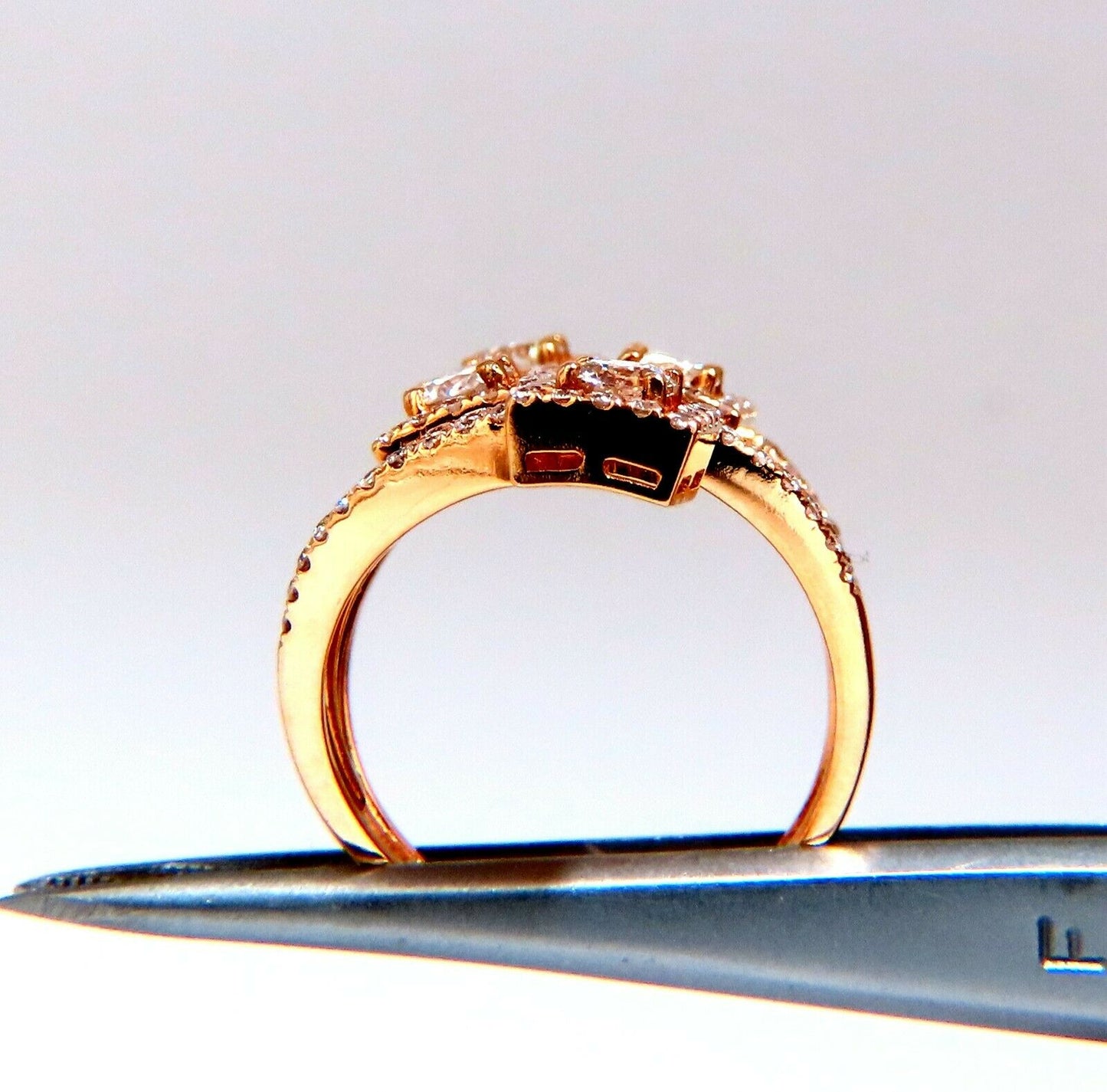 2.20ct Natural Diamonds Cluster Wrap Ring 18kt