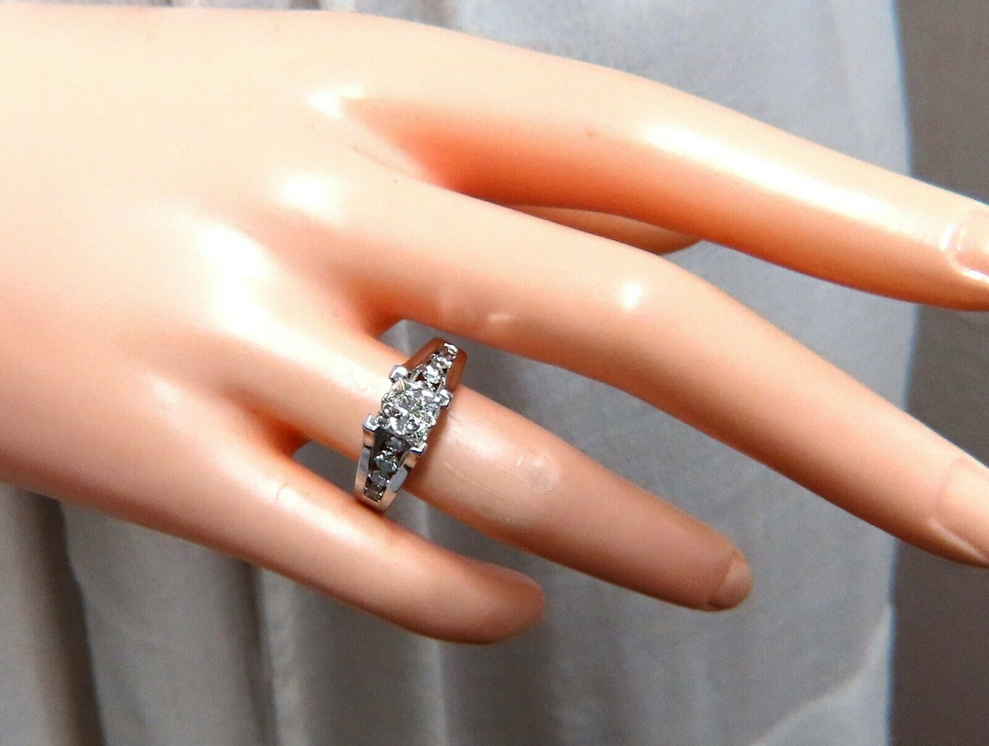 1.70ct Natural Princess & Round Cut Diamonds Ring 14kt. Solitaire Illusion