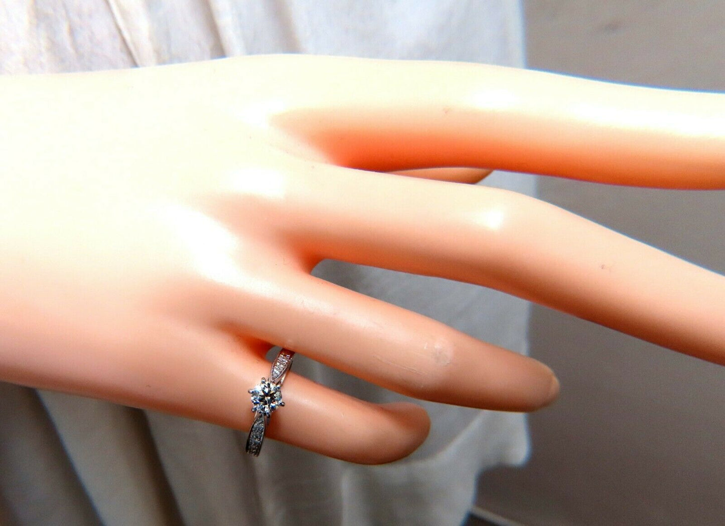 .50ct Natural Round Cut Diamond Ring H/VS 14kt
