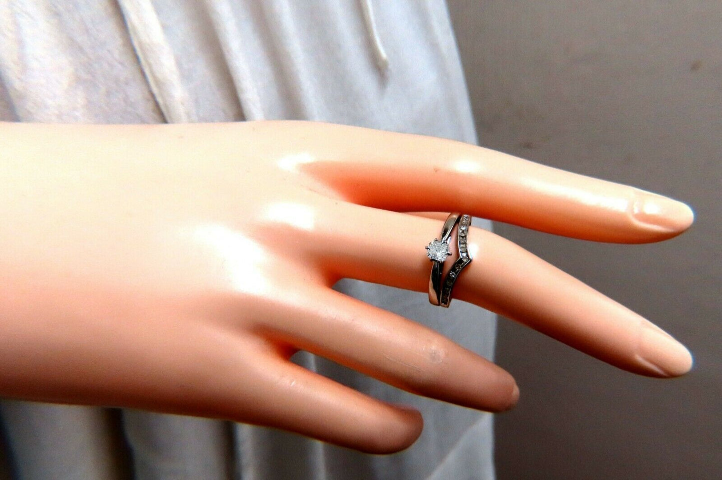.60ct Natural Cushion Cut Diamond Ring Vintage 18kt