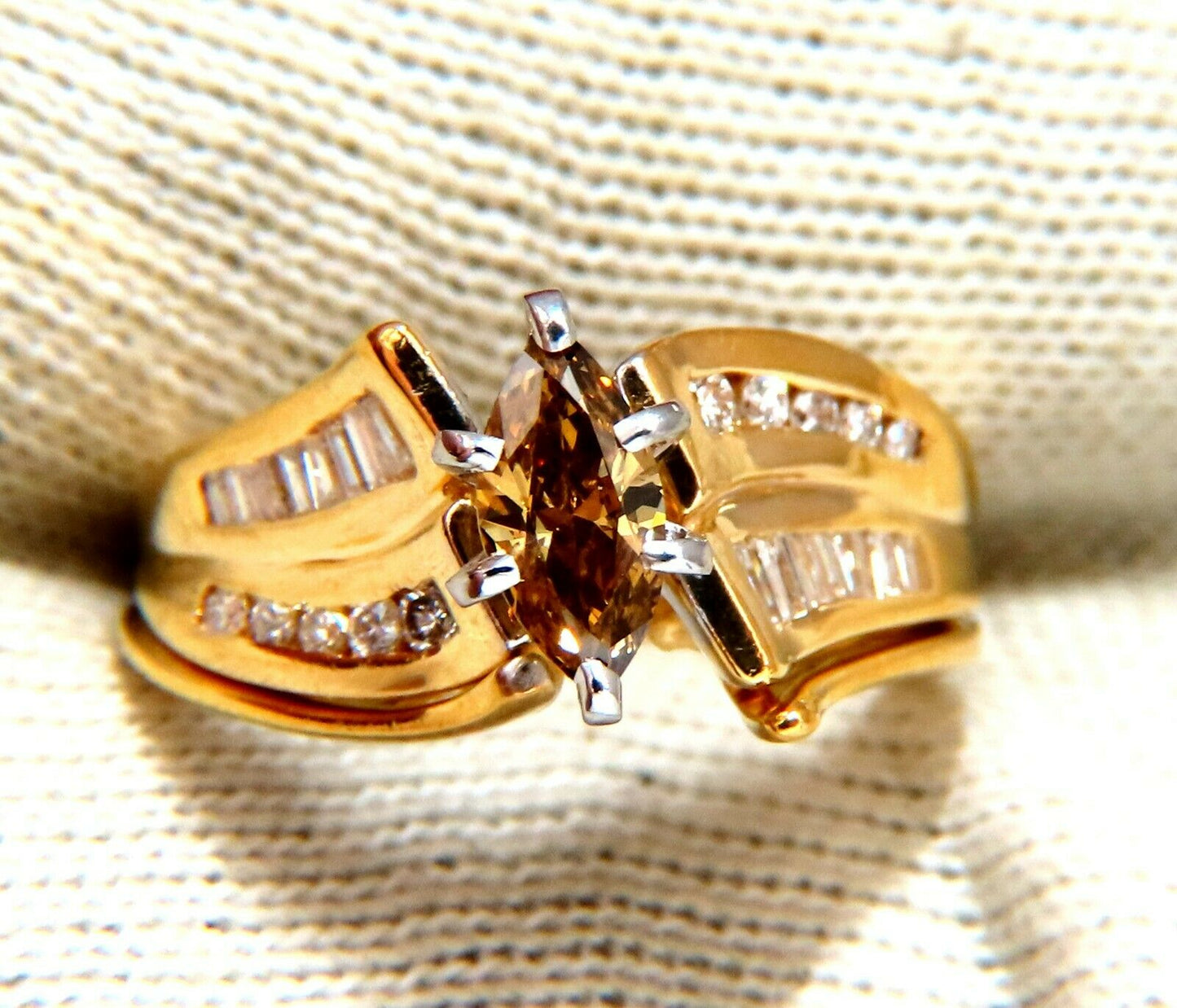 .90ct Natural Fancy Color Yellow Brown Diamond Ring 14kt