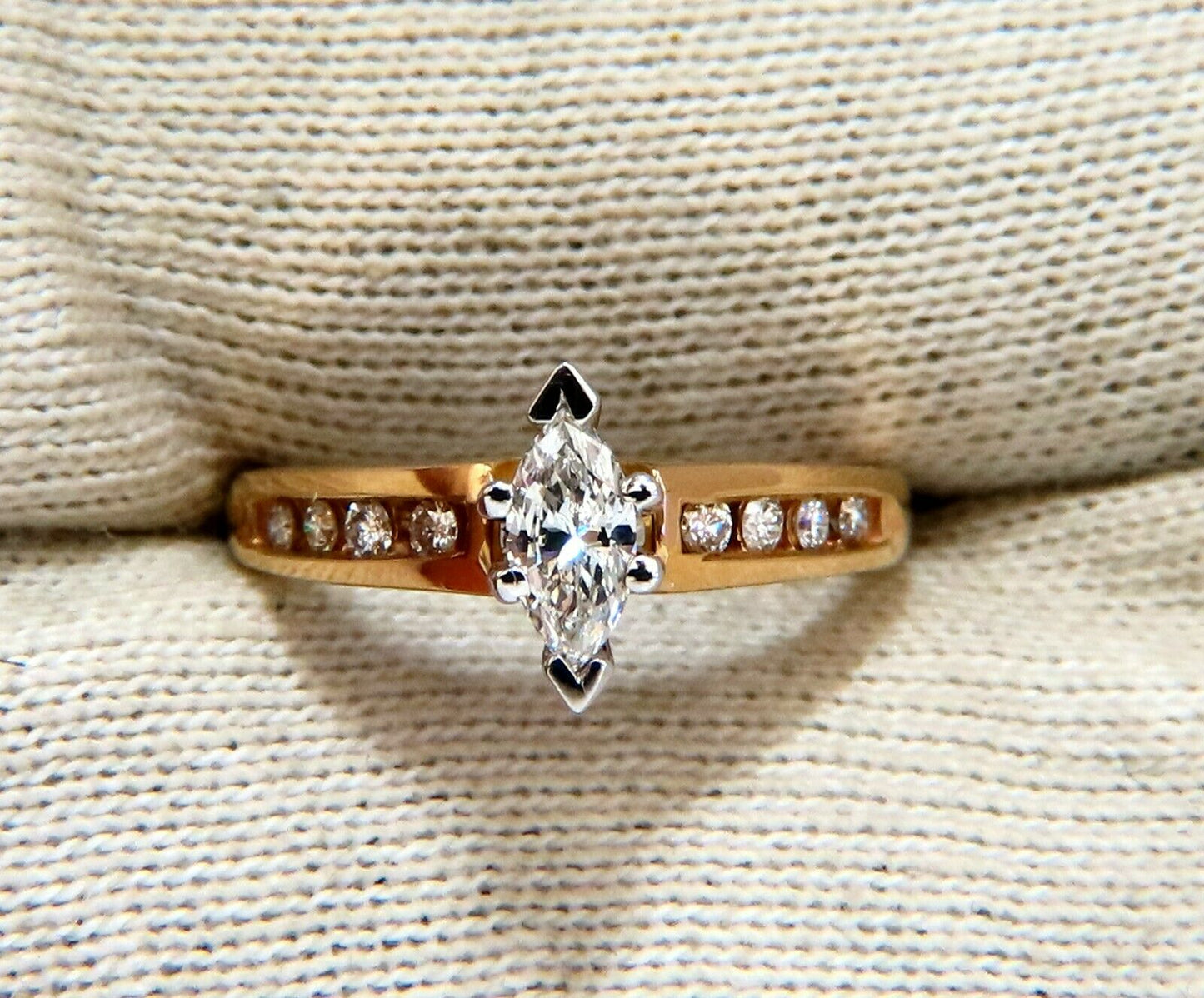 .40ct Natural Marquise Diamonds Accent Ring 14kt
