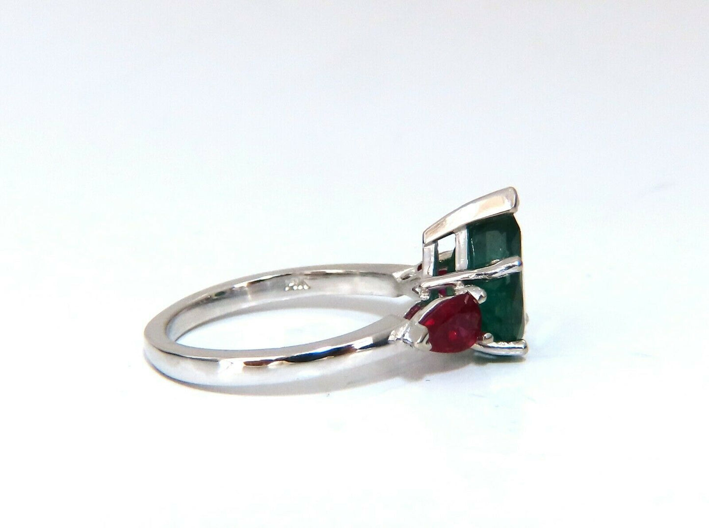 3.01ct natural pear-shaped emerald cut emerald ruby ring 14kt