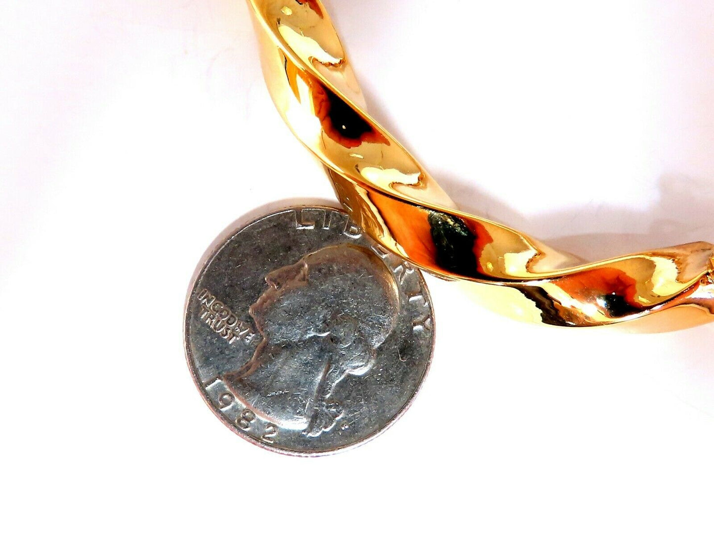 Bangle bracelet Candy Cane twist 14 karat 8.5 mm Italy