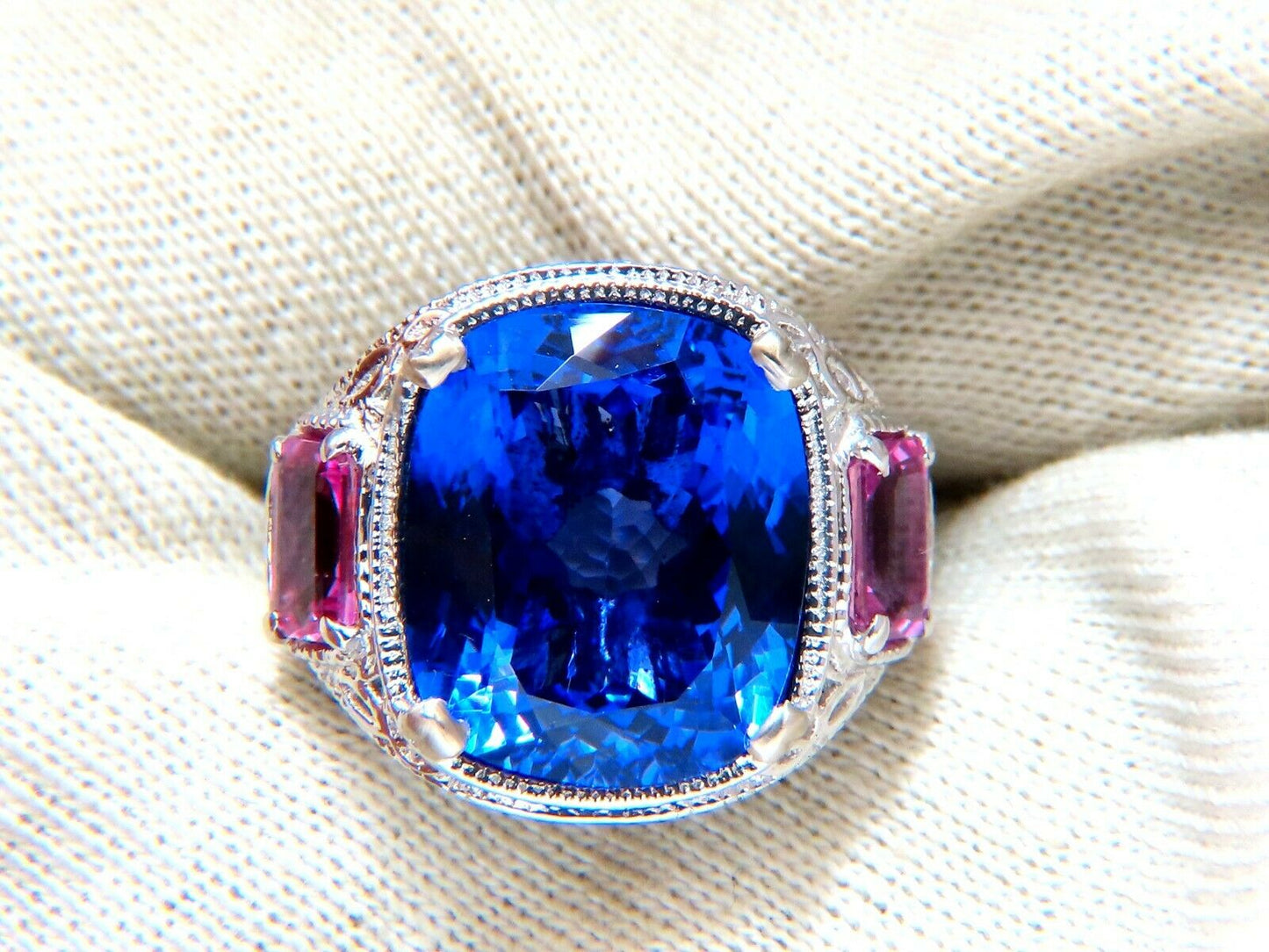 GIA Certified 13.01 natural Blue Tanzanite diamonds ring 14kt Pink Sapphires