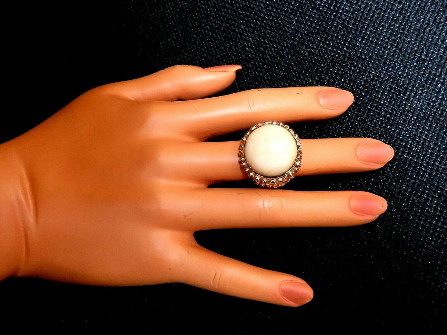 GIA Certified Natural Coral Ring 14kt