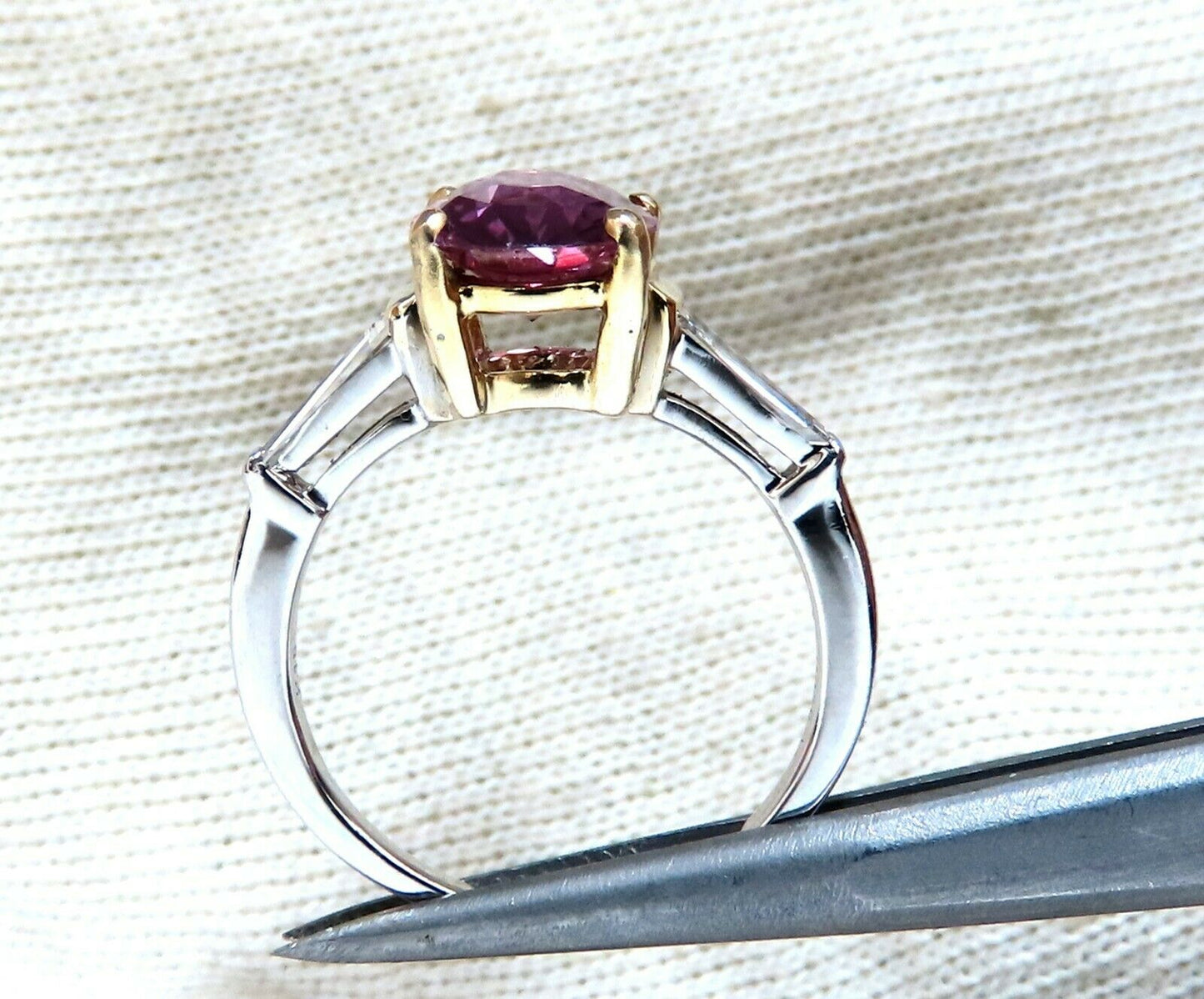 GIA Certified 2.47ct Natural purple pink Sapphire Diamonds Ring 18kt