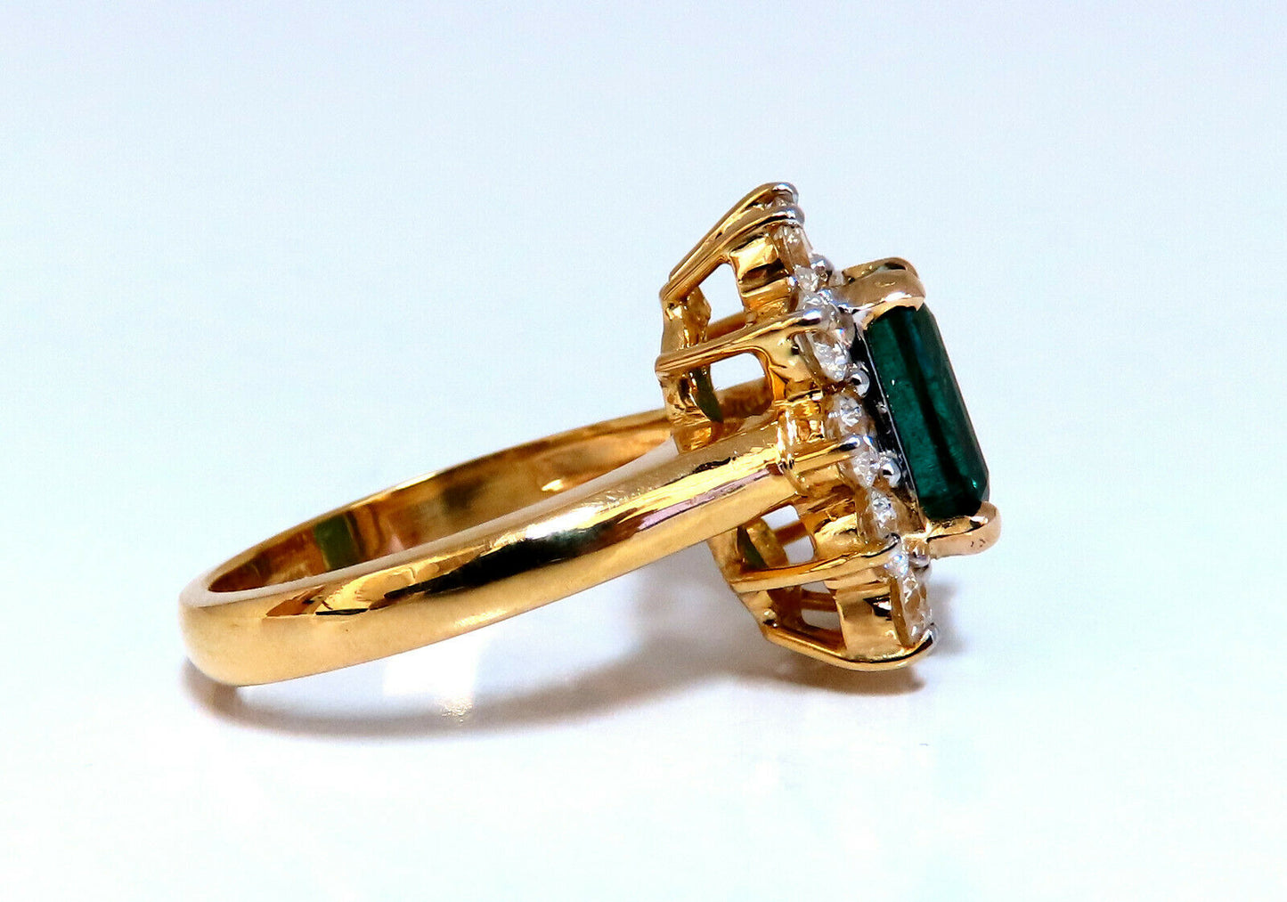 GIA Certified: 3.72ct Natural Emerald Diamonds Ring 14kt (F2)