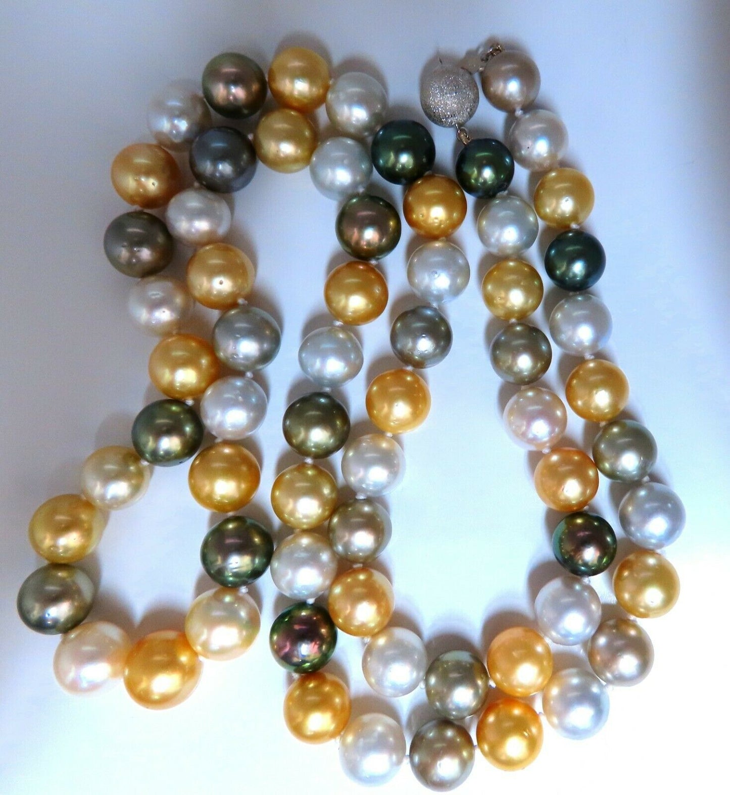 GIA certified Natural Multicolor Tahitian Saltwater Pearls necklace 14.46m 14k