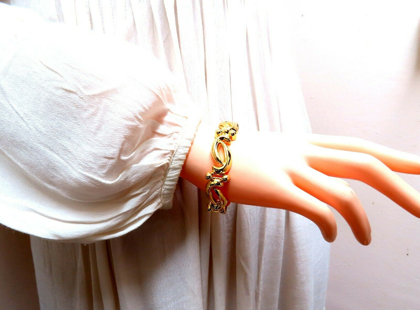 Iconic Link Wide Bracelet 14kt