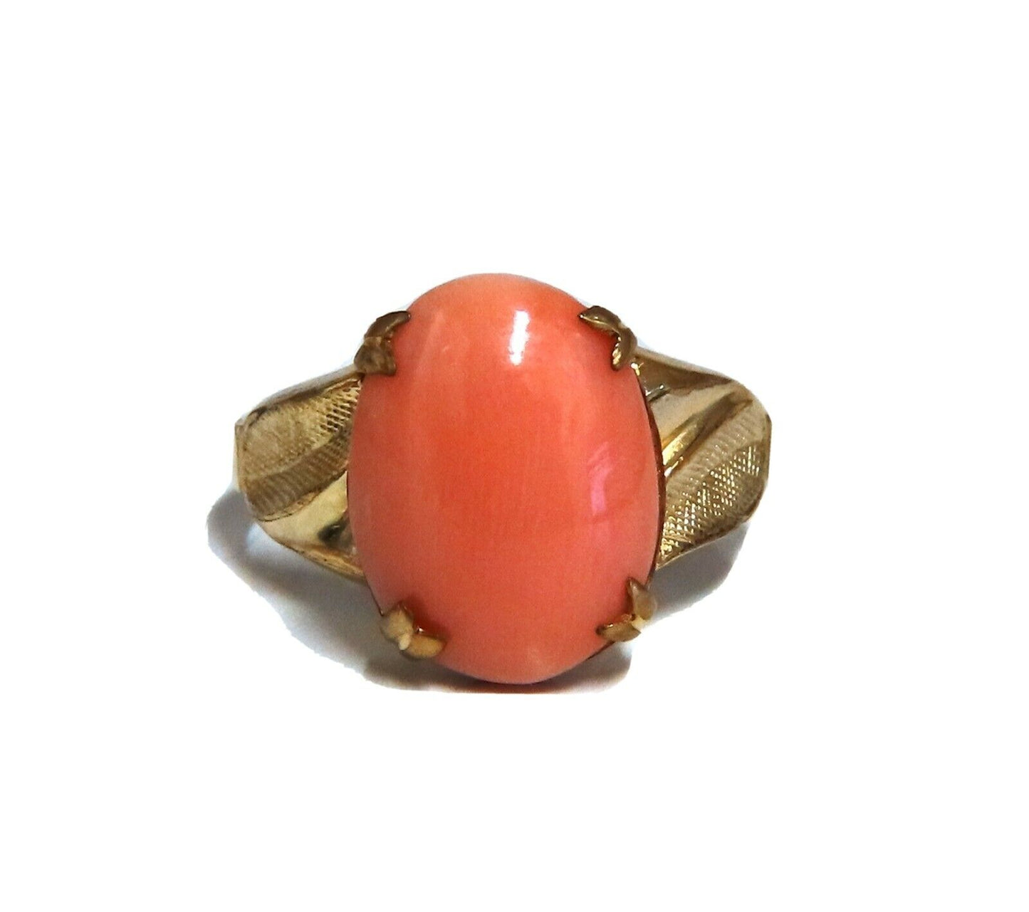 12x10mm natural 4ct pink Coral ring 10kt