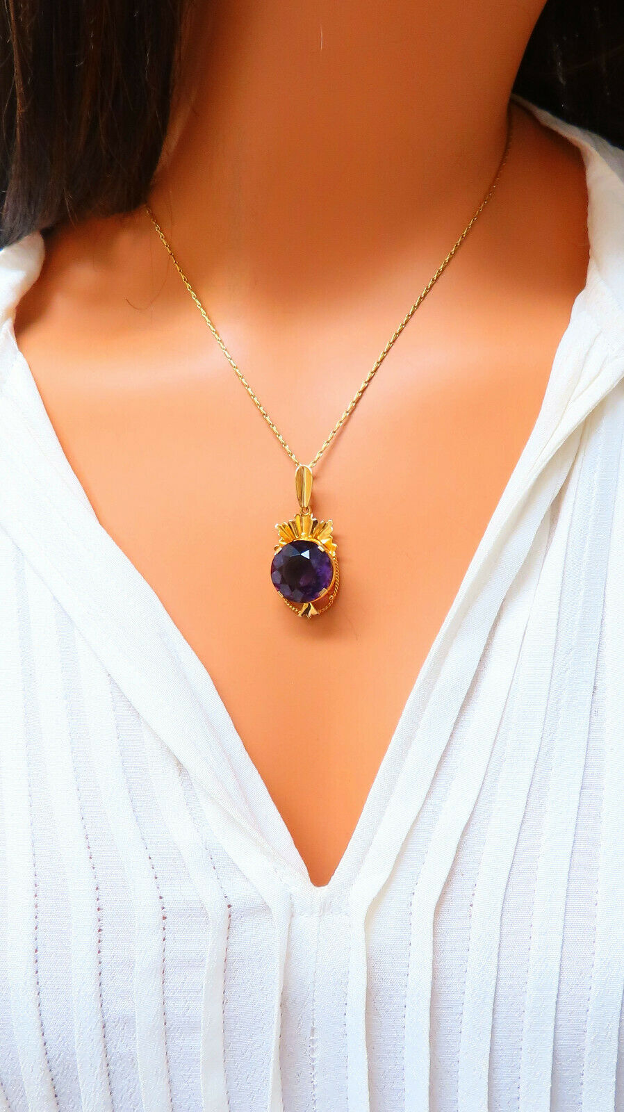 20ct Natural Round Amethyst Vintage Pendant 18kt