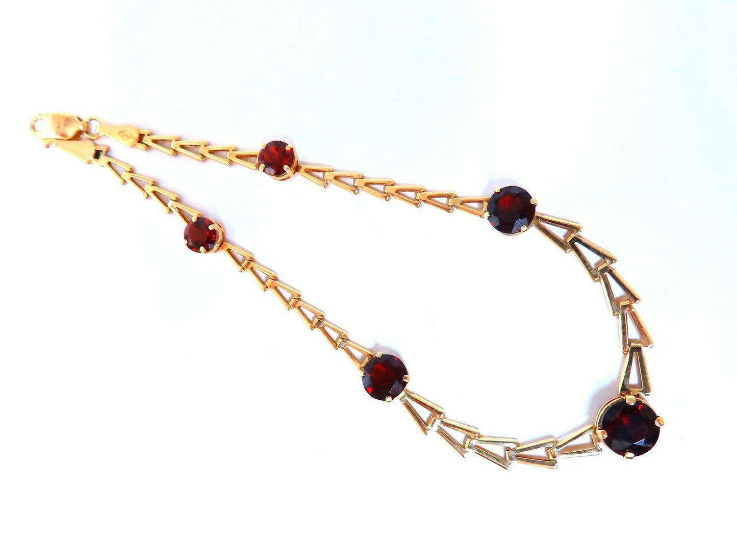 3.50ct natural garnets bracelet 14kt