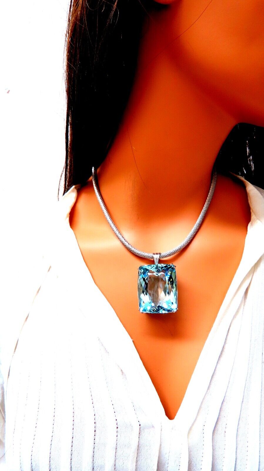 GIA Certified Natural 140.01ct Aquamarine Diamonds Necklace 18kt & Plat