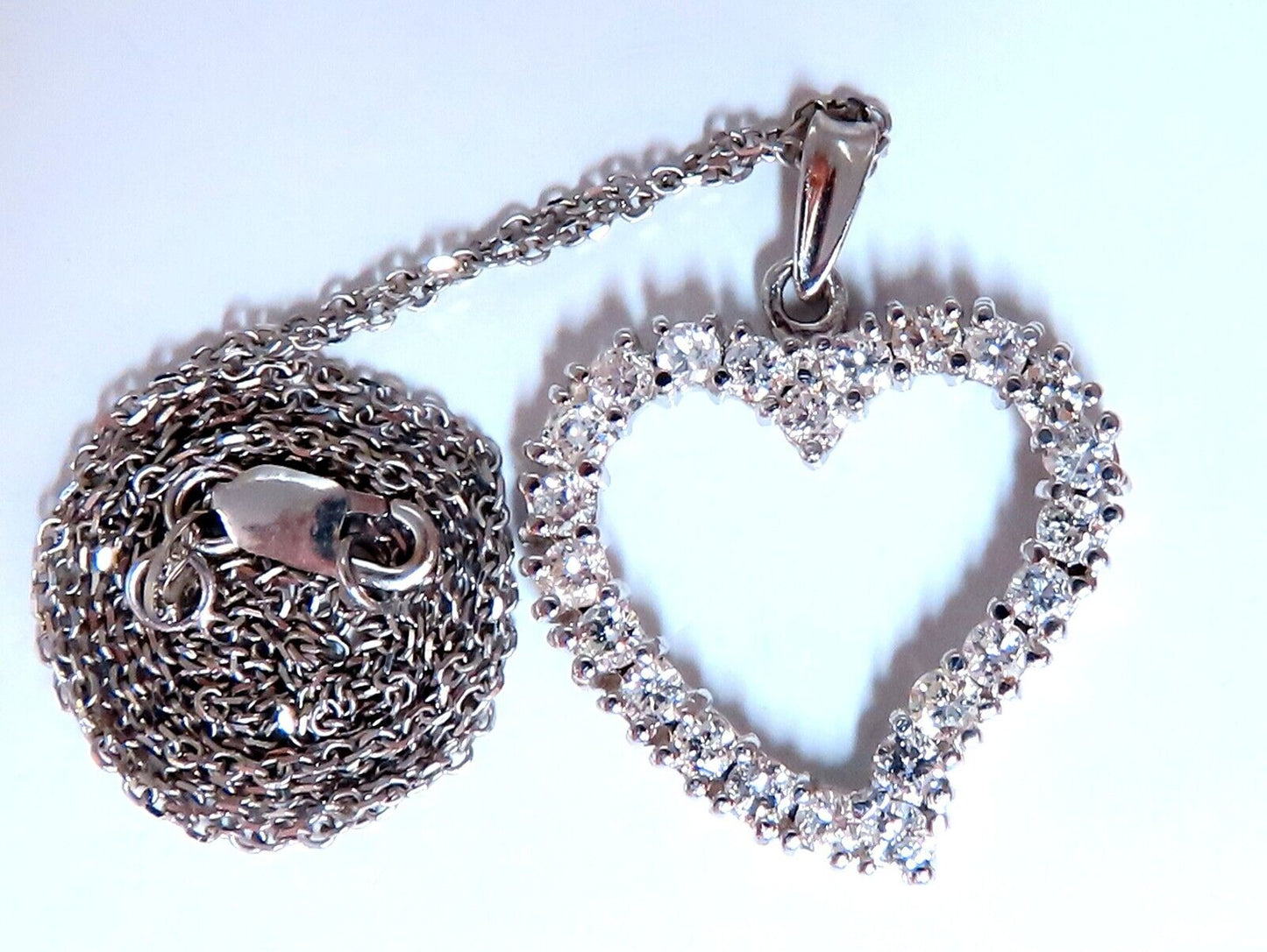 1.05ct Open Heart Natural diamonds necklace 14 karat