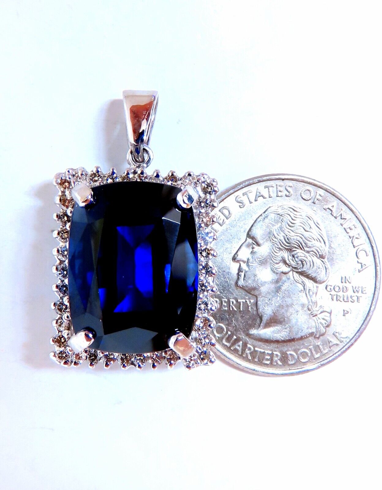 23.40ct Lab Cushion Blue Sapphire Diamonds pendant 14kt