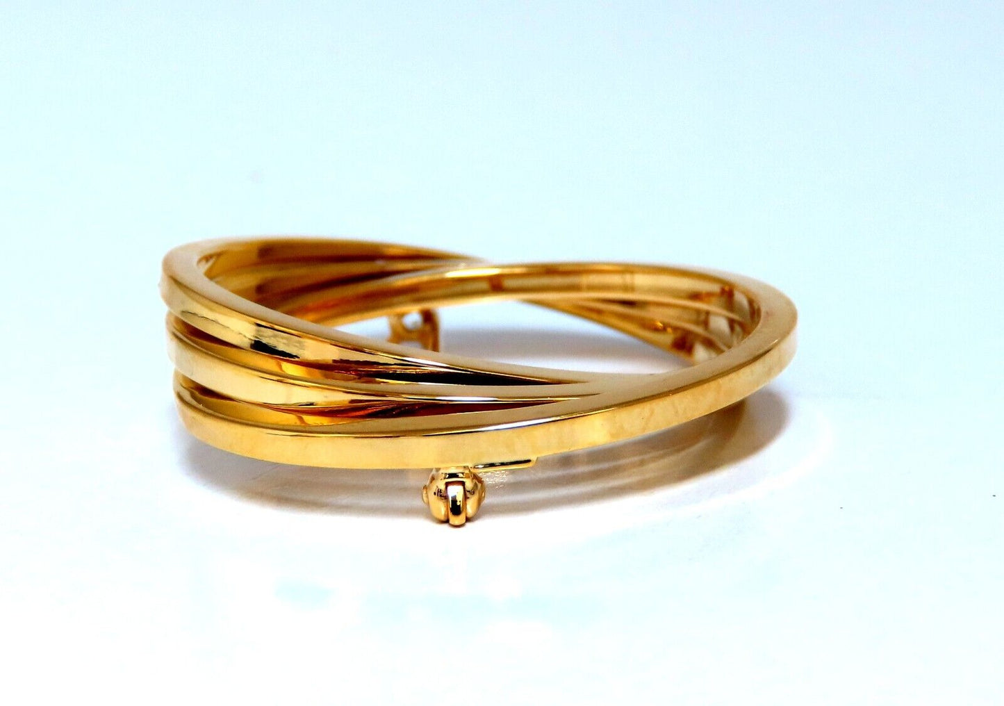 Triple Circle Pin 18Kt