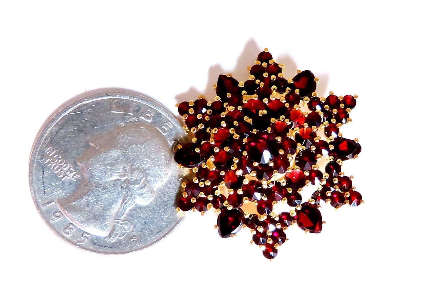 Cosmopolitan 14kt Gold Garnet Pin 14kt