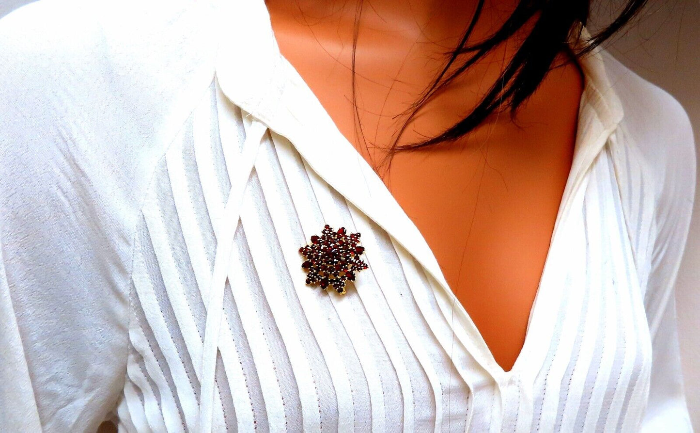 Cosmopolitan 14kt Gold Garnet Pin 14kt