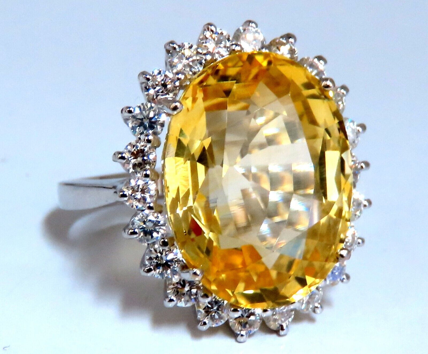 20.17ct GIA Certified Natural No Heat Yellow Sapphire diamonds ring 18kt