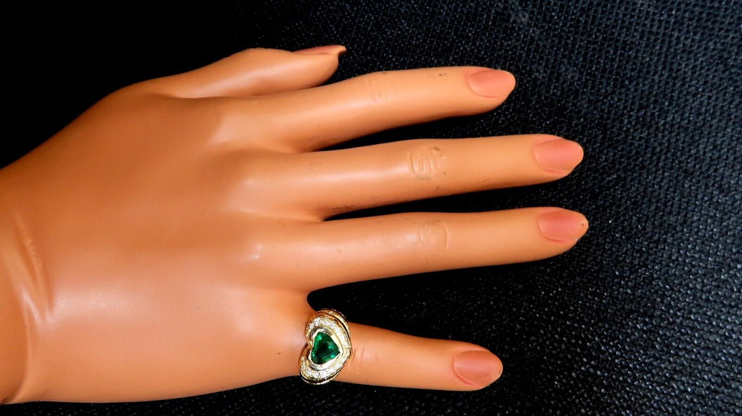 GIA Certified 1.21ct natural green emerald diamonds ring 18kt Heart Love