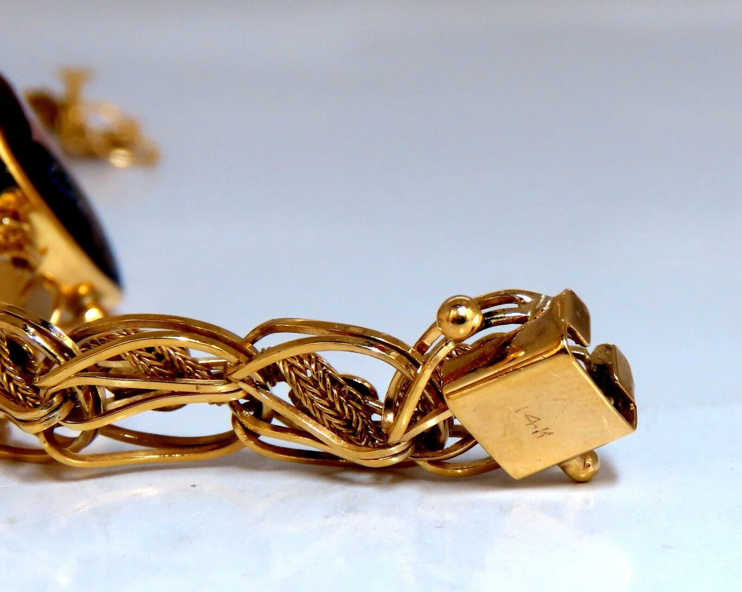Virgin Mary Bracelet 14kt Gold 21 Grams France