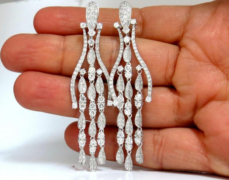 6.00ct natural diamonds modern dangle petal chandelier earrings 18kt Ref 12321