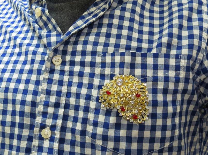 Erwin Pearl 8.00 Carat Natural Diamonds and Red Spinel Brooch 18Kt Ref 12332