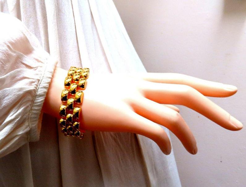 14kt Gold Panther Form Wide Link Gold Bracelet 37.8gm Ref 12338