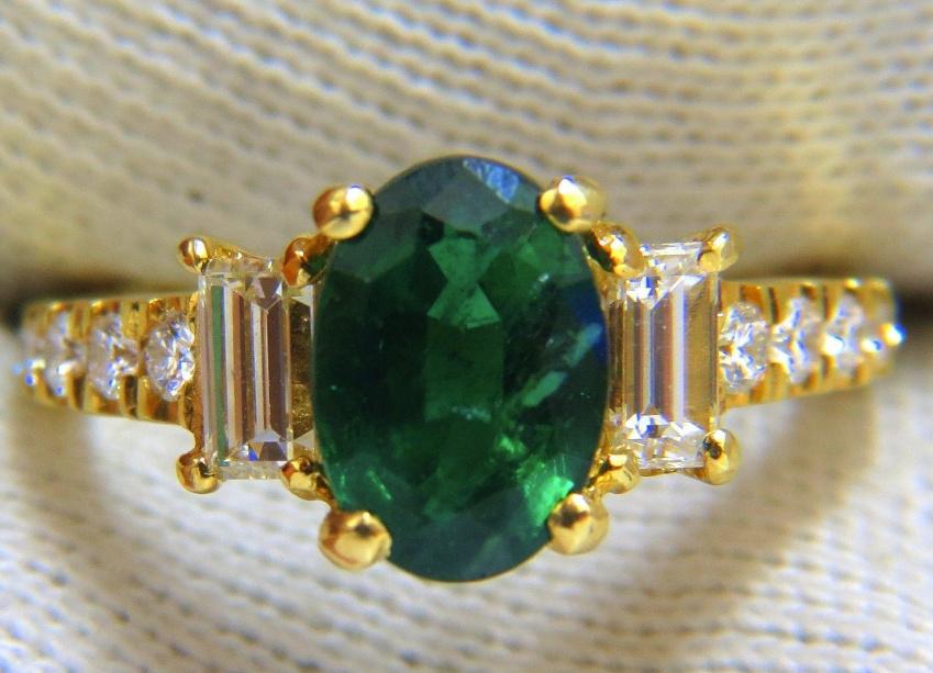 GIA Certified 2.68 Carat Natural Emerald Diamonds Ring 18kt Ref 12348