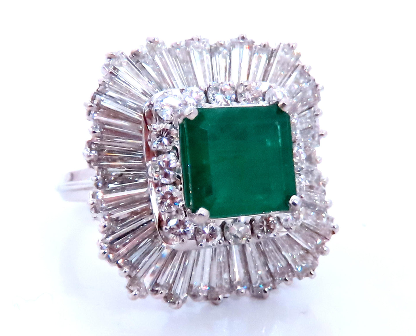 Natural Emerald Diamonds Classic Ballerina Cocktail Ring Platinum Ref 12294