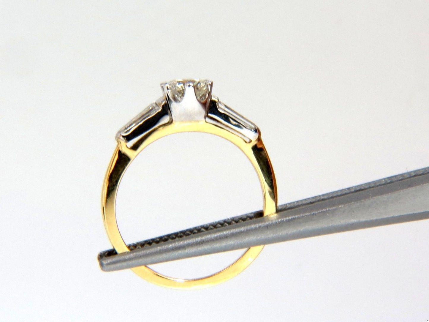 GIA .81CT ROUND CUT DIAMOND RING BAGUETTES 14KT H/SI-1 14kt 10045