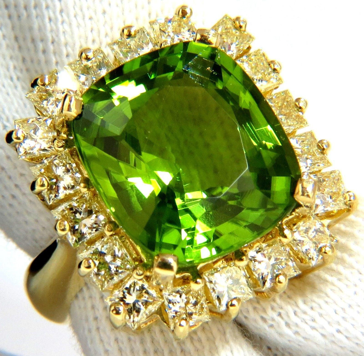 GIA 15.25ct NATURAL VIVID GREEN CUSHION PERIDOT DIAMOND RING COCKTAIL *v