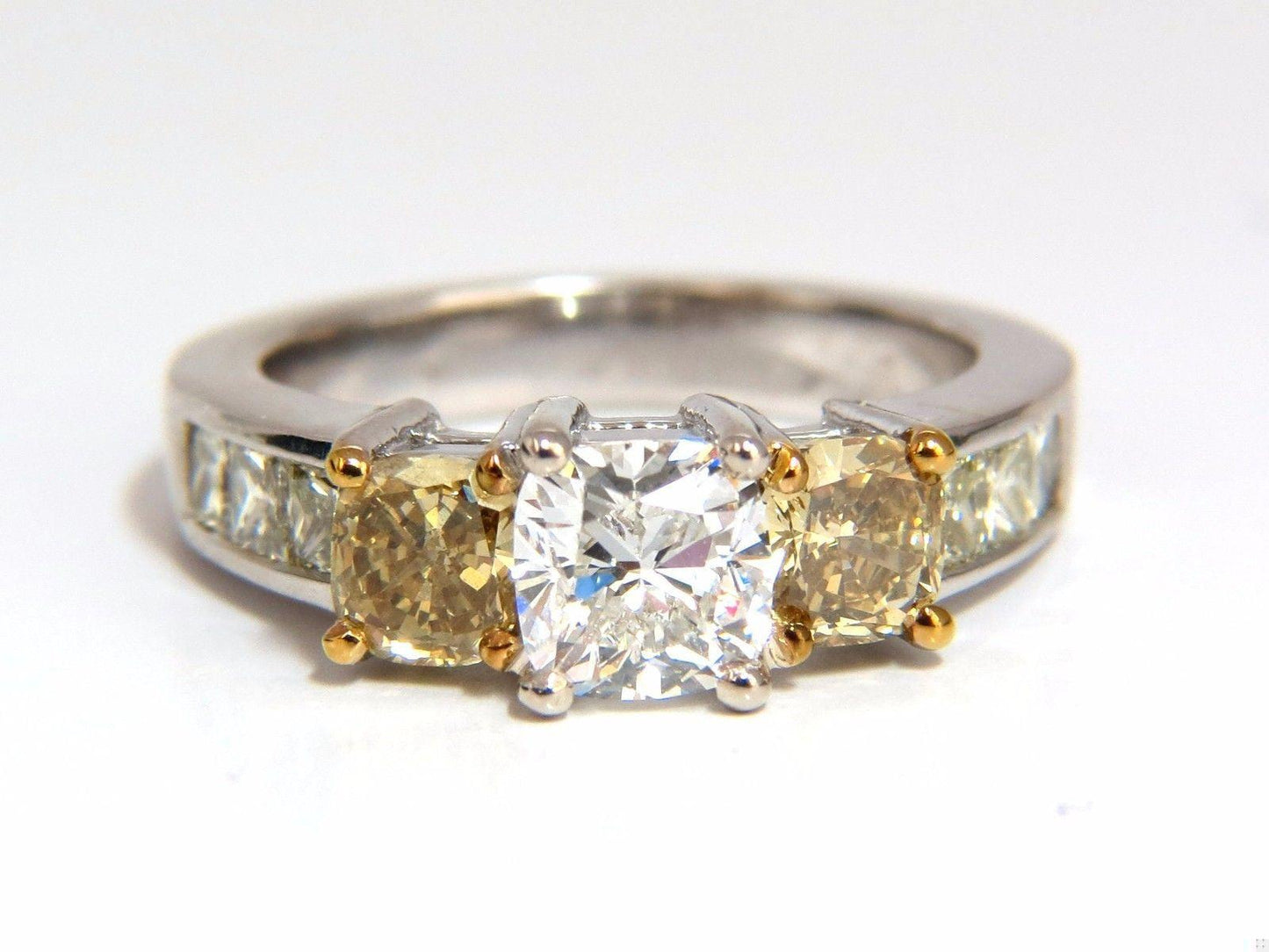 GIA certified 1.01ct natural diamond s& 1.02ct fancy yellows ring 14kt 10346**
