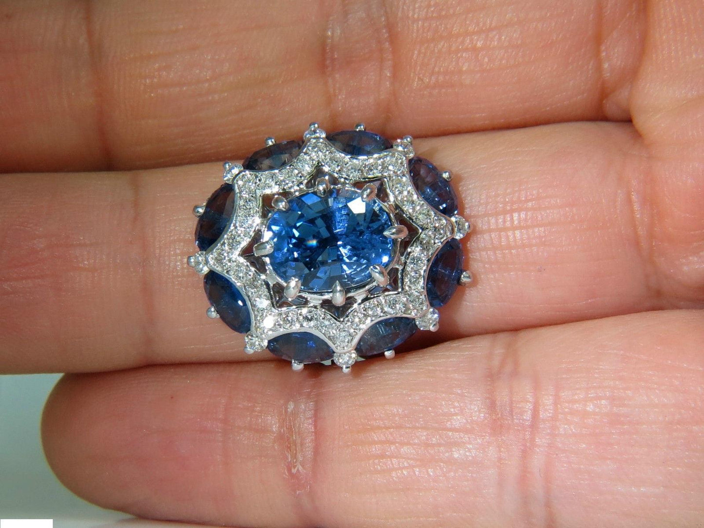GIA Certified 4.32ct No Heat Sapphire Diamonds Ring 14kt gold 10044