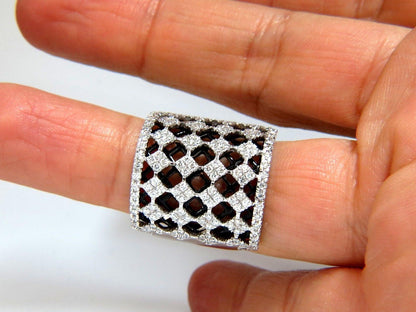 1.82CT DIAMONDS BEAD SET SANDWICHED BLACK UNDERLAY 3D BAND RING 18KT 10042