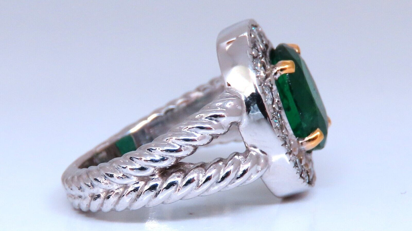 Emerald Diamonds Ring 14kt 2.69ct Natural Oval Brilliant