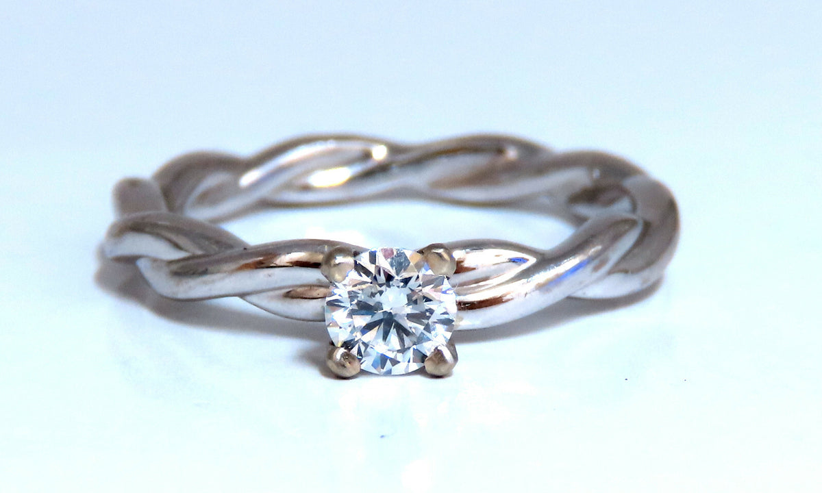 GIA certified .32ct Round Natural Diamond Ring 14kt Classic D/si1 Braid *v