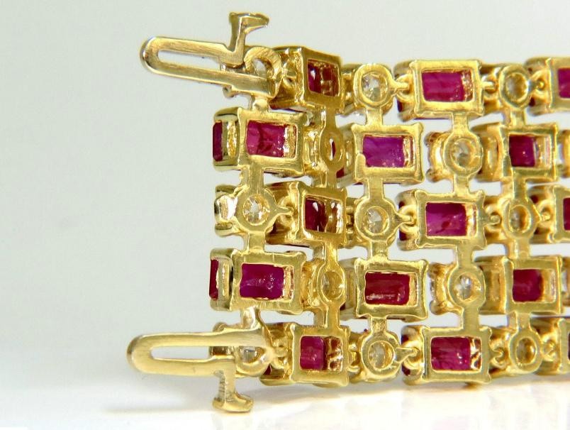 GIA Certified Natural Ruby Diamond Cuff Bracelet 18kt Important 12337 *v