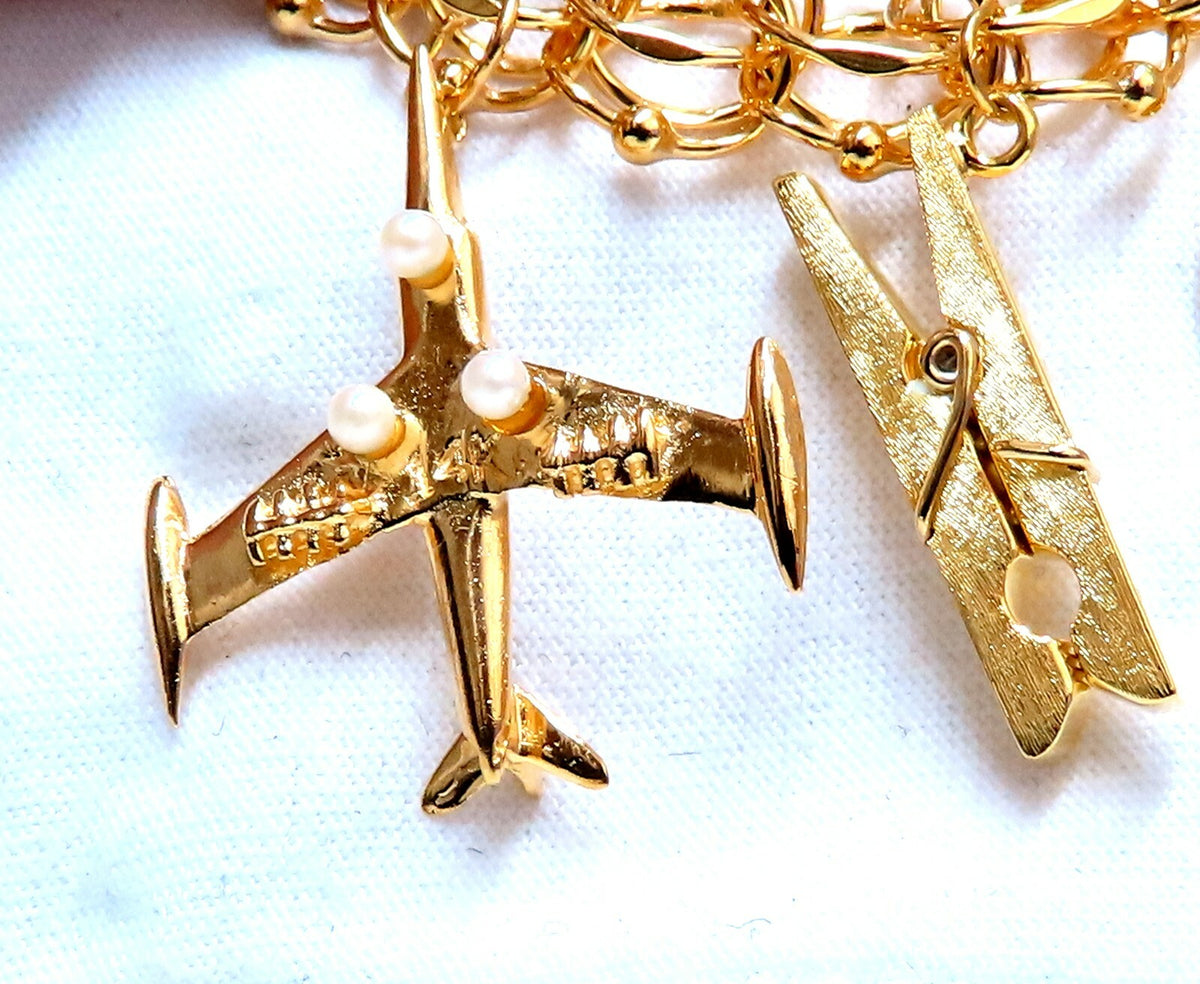 Nine Charms Link Bracelet 14kt gold 7 inch 54gm *v