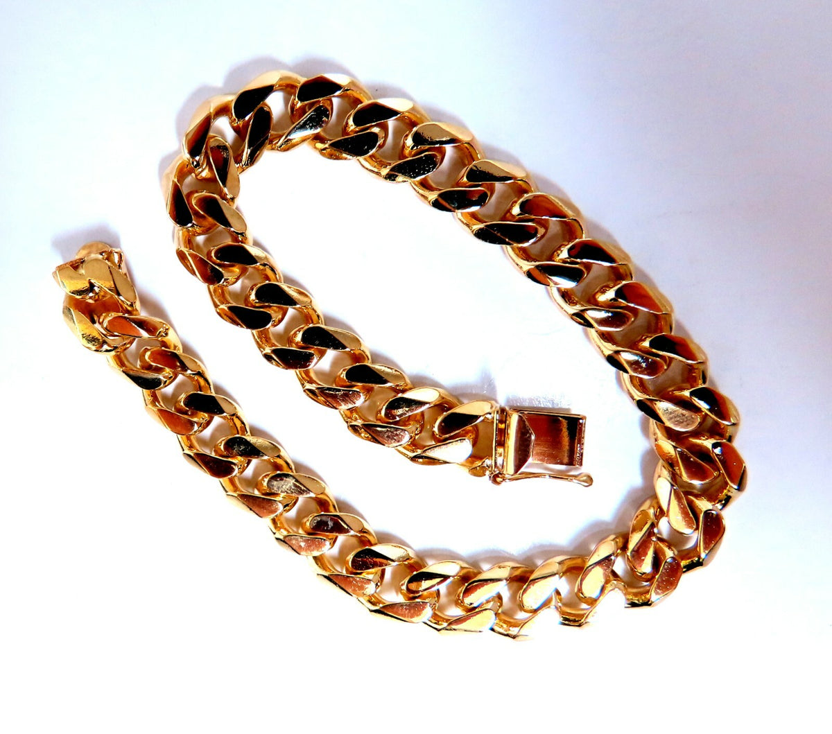Modified Cuban Link Bracelet 14kt 39 Grams 8 Inch *v