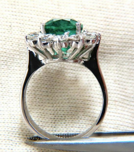 GIA Certified 4.40ct Natural Green Emerald Diamonds Ring 18kt Halo 12351 *v