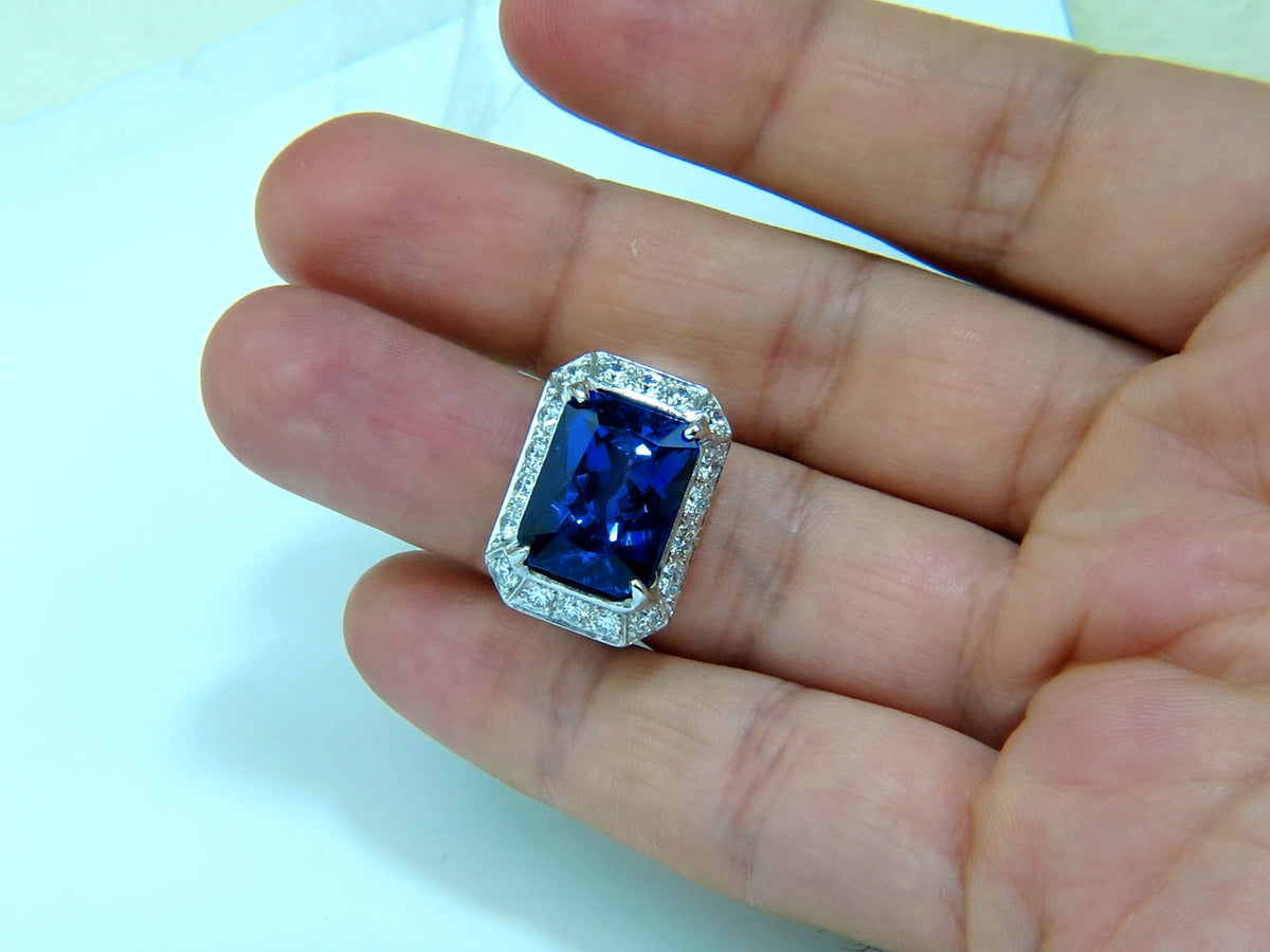GIA CERTIFIED NATURAL 15.06CT 18KT GOLD NATURAL TANZANITE DIAMOND RING *v