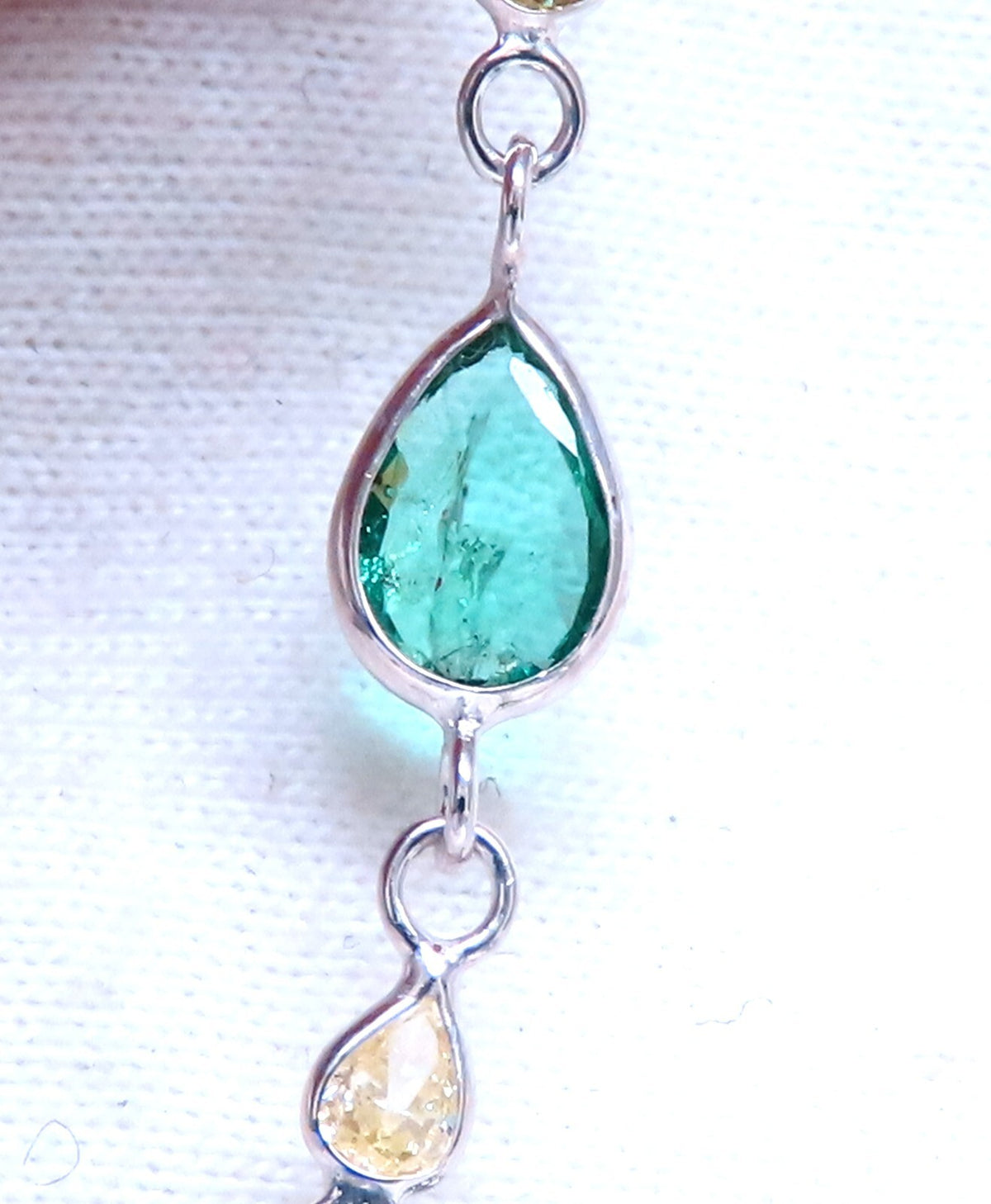 18.50ct. Natural Emeralds Diamonds Yard Necklace 14kt *v