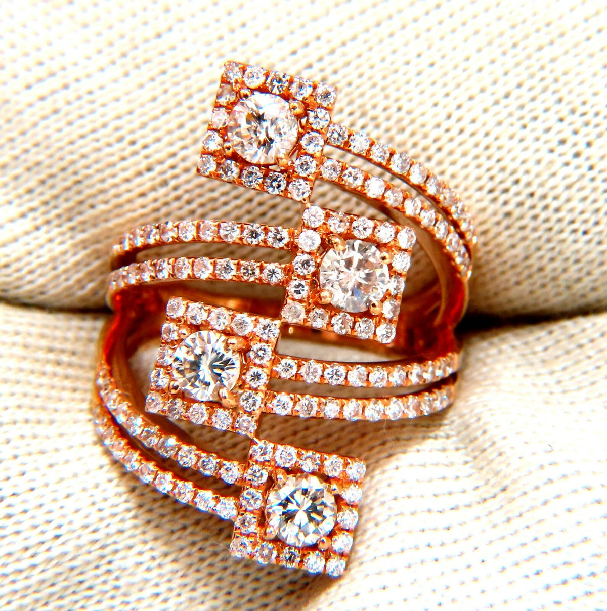 2.20ct Natural Diamonds Cluster Wrap Ring 18kt gold *v